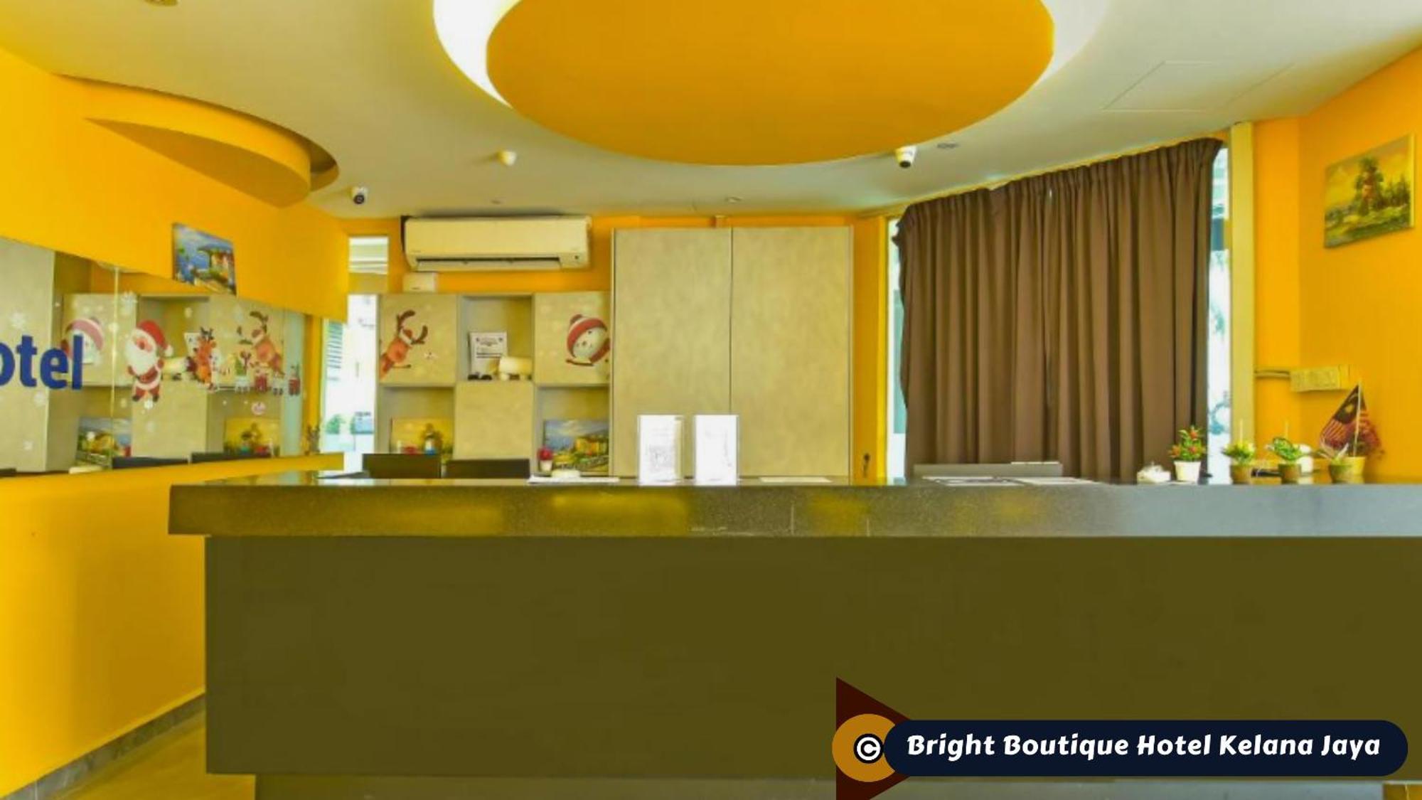 Bright Boutique Hotel Kelana Jaya Петалинг Джая Екстериор снимка