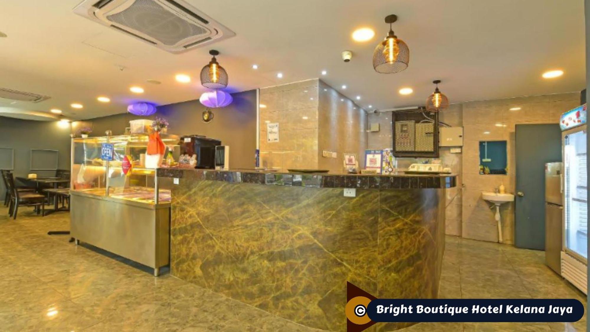 Bright Boutique Hotel Kelana Jaya Петалинг Джая Екстериор снимка