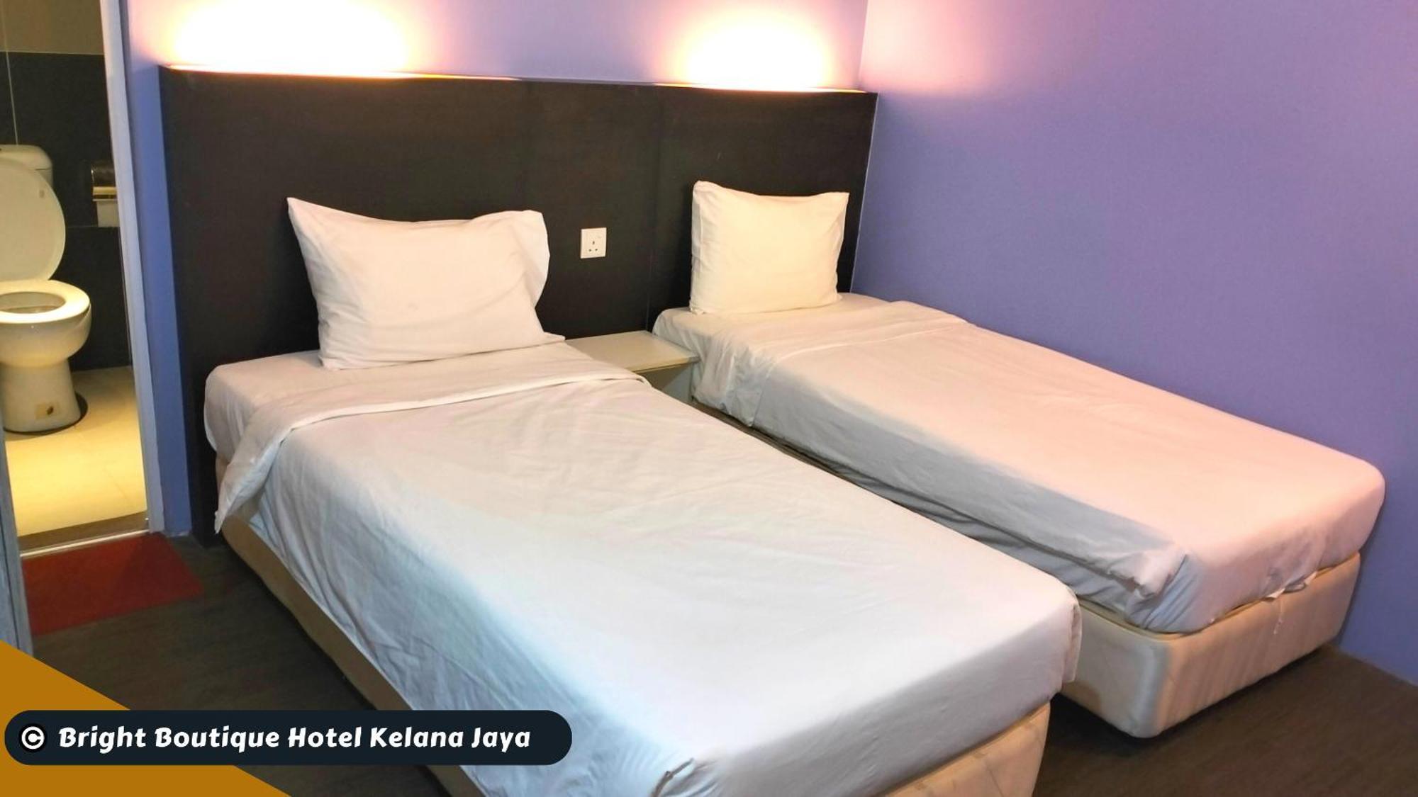 Bright Boutique Hotel Kelana Jaya Петалинг Джая Екстериор снимка