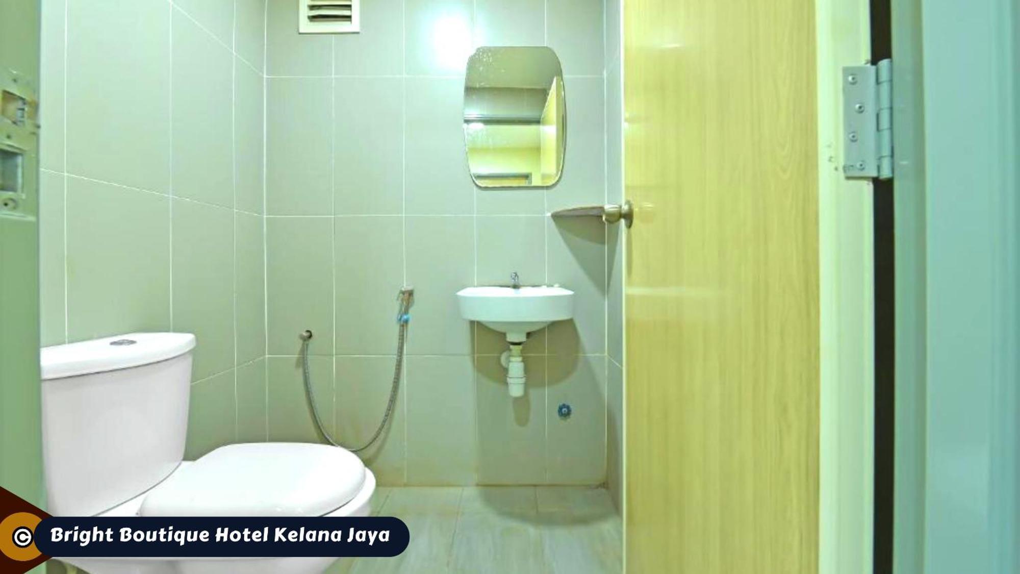 Bright Boutique Hotel Kelana Jaya Петалинг Джая Екстериор снимка